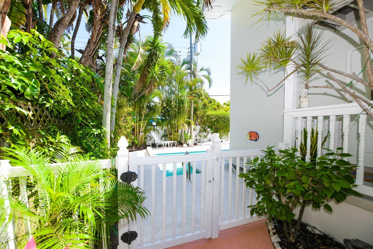 Ljs Cottages On Siesta Key By Beachside Management Exteriör bild